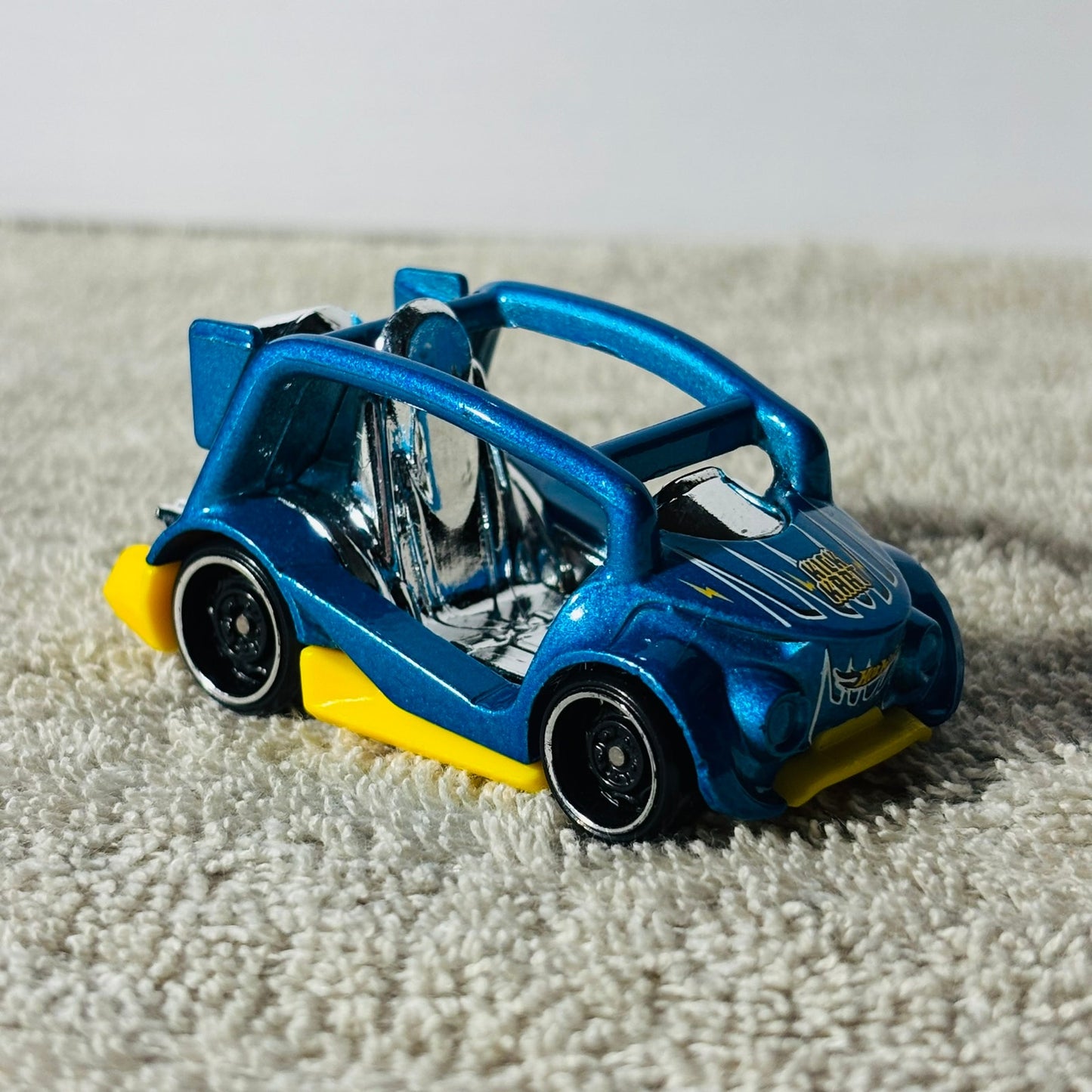 Hot Wheels Kick Kart - Toy