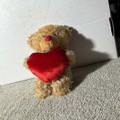 Loving Bear - Plushie