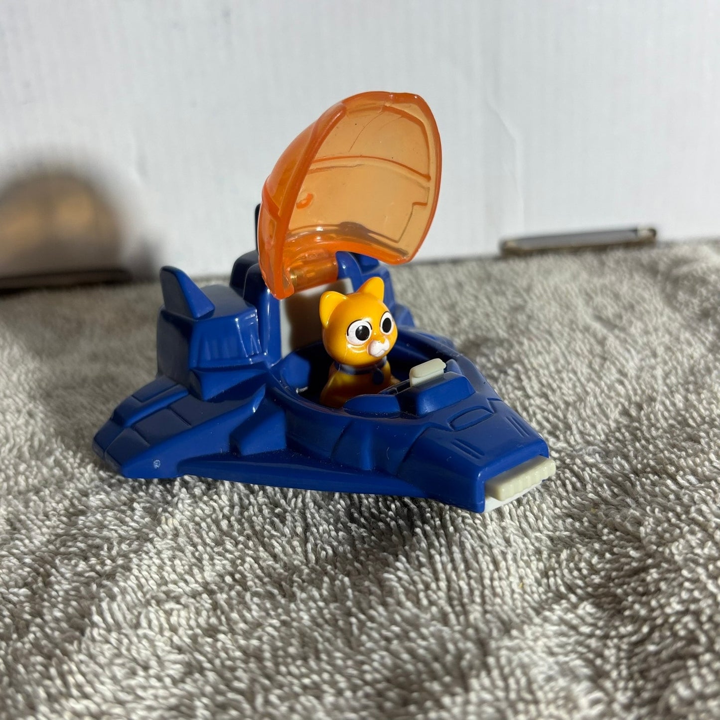 Cat in Ship - Toy