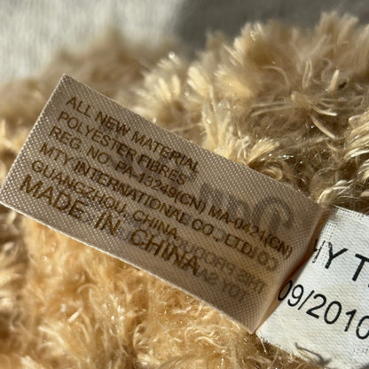 Loving Bear - Plushie