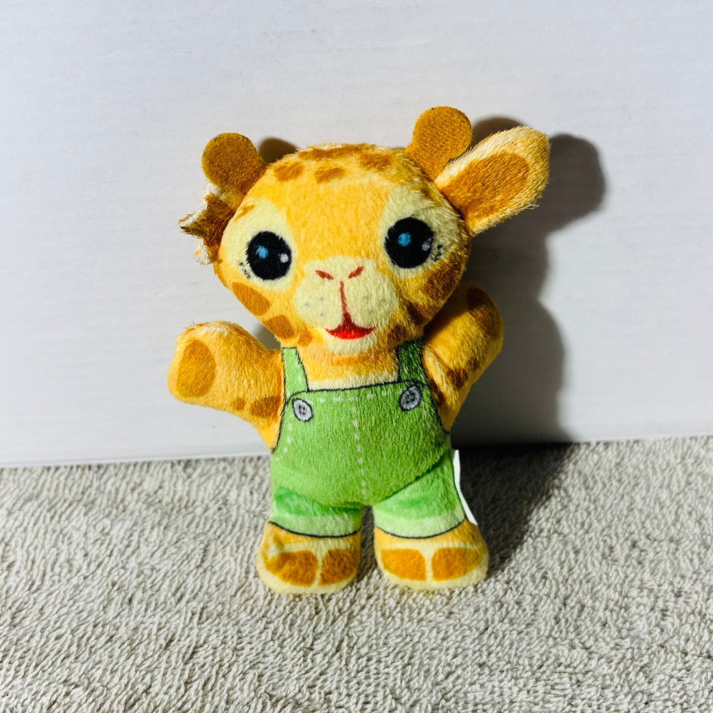 Giraffe - Plushie